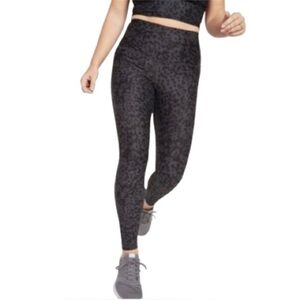🌟3/$15 Old Navy Active leggings